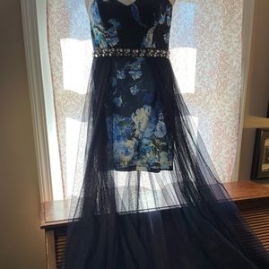 Junior event dress with train.